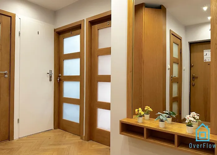 Balance - 5 Minutes To Molo & Seaside Homestay *