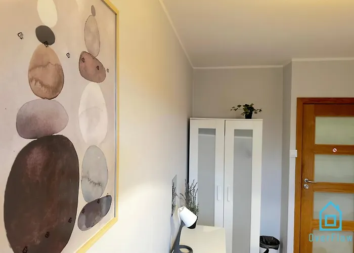 Balance - 5 Minutes To Molo & Seaside *