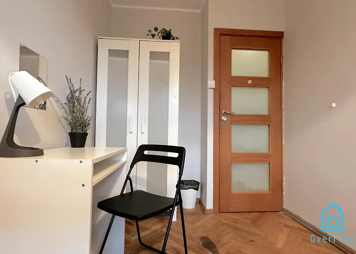 Balance - 5 Minutes To Molo & Seaside *