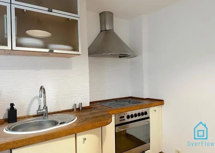 Homestay Balance - 5 Minutes To Molo & Seaside